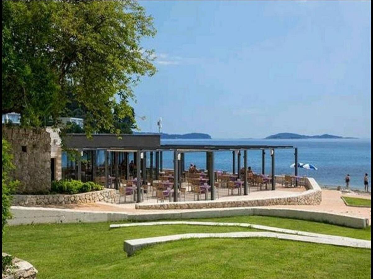 Apartments Villa Silvana Mlini Exteriör bild